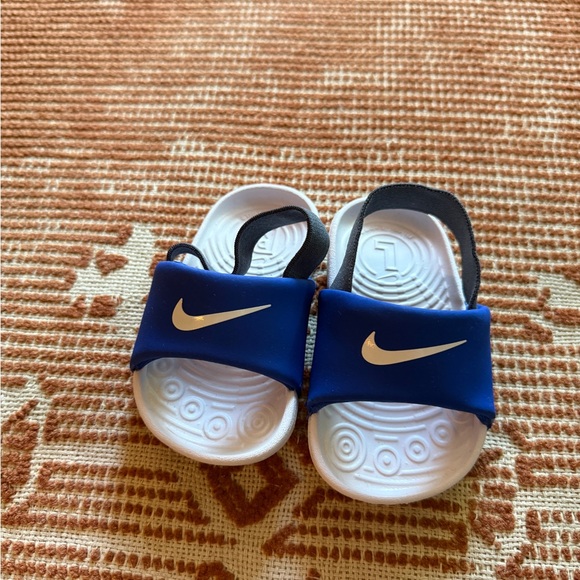 Nike Kawa Baby Sandals in Blue and White - Picture 1 of 3